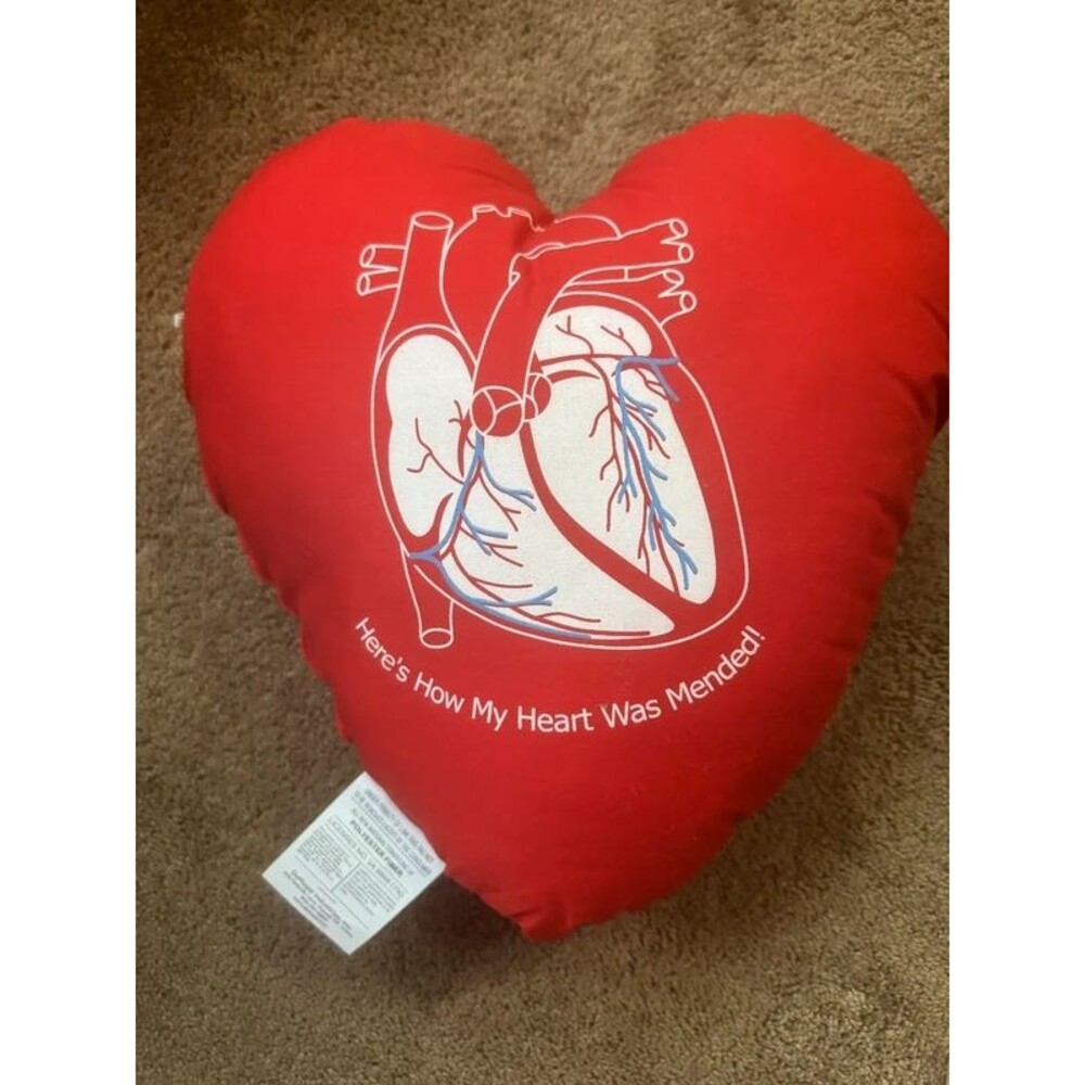 Stuffed heart pillow - Picture 2 of 2